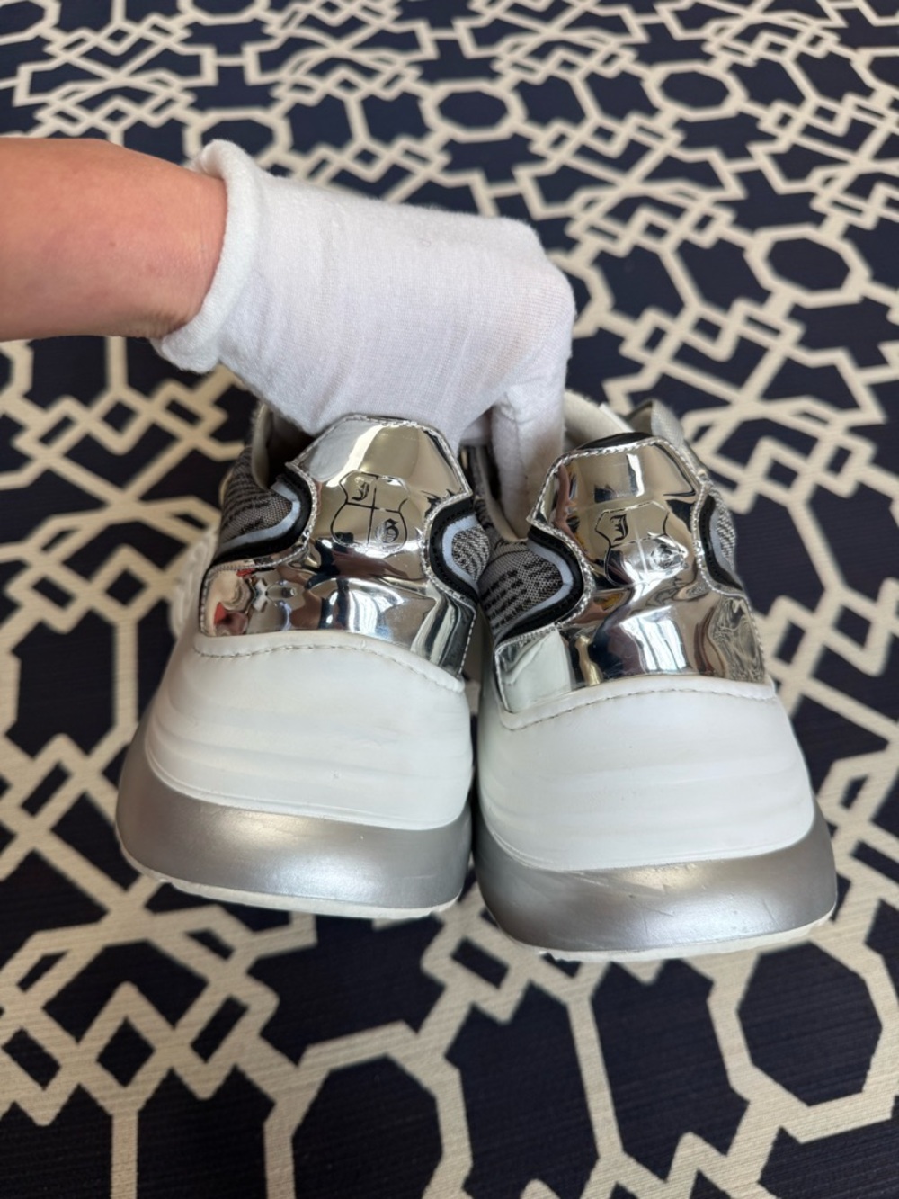 John Galliano Newspaper Chunky Sneakers White Silver Metallic Leather Size 41/10 - Picture 4 of 13